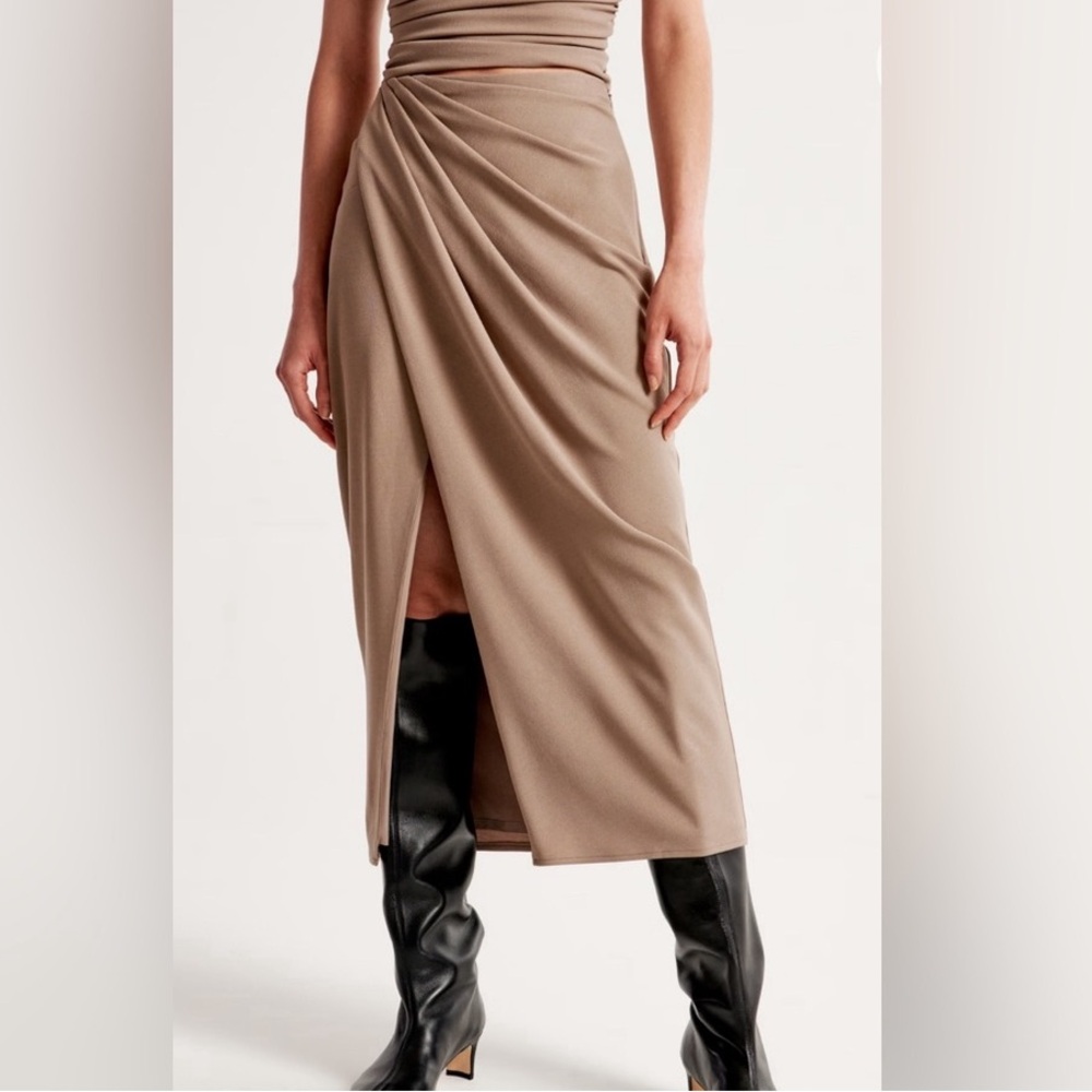 Abercrombie & Fitch Crepe Drape Midi Skirt